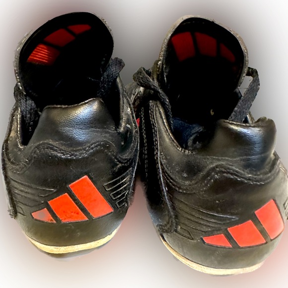VTG ADIDAS SOCCER SOFTBALL BASEBALL CLEATS SZ: 13K BLACK RED ATHLETIC SPORTS - Picture 4 of 6